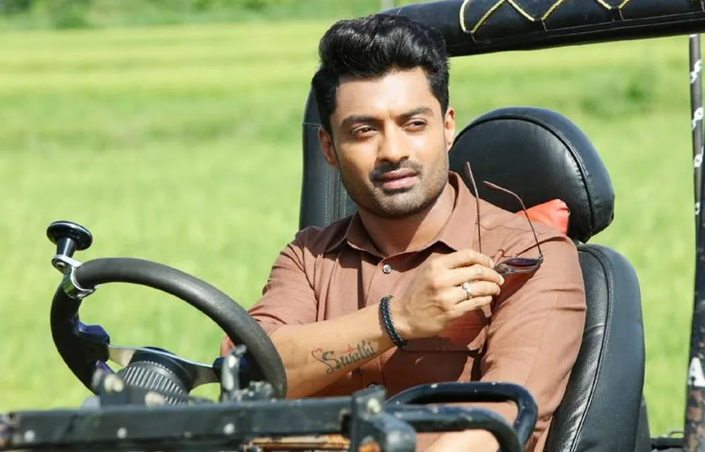 Nandamuri Kalyan Ram Biography: Net Worth, Wife, Age, Parents, Religion, Height, Movies, Children