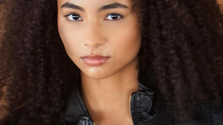 Aiyana Sakari Biography: Age, Height, Net Worth, Parents, Sister, Boyfriend, Instagram, TikTok