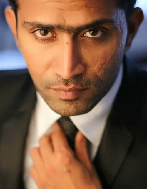 Shine Tom Chacko Biography: Age, Wife, Child, Height, Net Worth, Parents, Movies, Awards