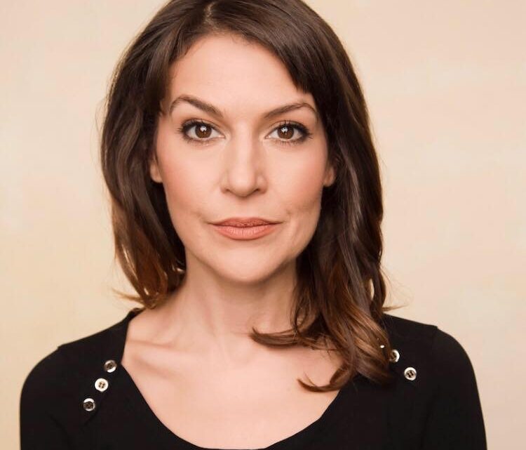 Ashley Austin Morris Biography: Age, Husband, Child, Height, Net Worth, Parents, Movies & TV Shows
