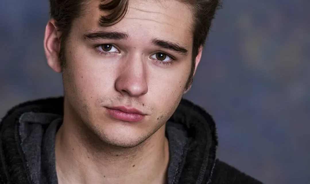 John-Paul Howard Biography: Age, Girlfriend, Height, Net Worth, Parents, Sister, Movies & TV Shows, Education