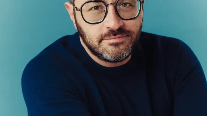 Eliot Glazer Biography: Age, Boyfriend, Height, Net Worth, Parents, Sister, Shows, Books