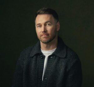 Christopher Scott - Biography