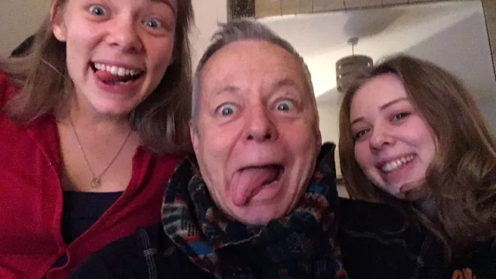 Meet Tommy Emmanuel’s Kids: Rachel Emmanuel, Angelina Emmanuel, and Amanda Emmanuel