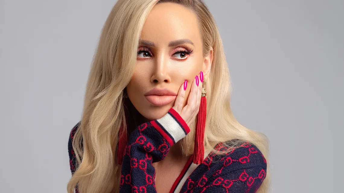 Kaki West Biography: Husband, Age, Twins, Instagram, Height, Net Worth, Parents, Siblings, TV Shows