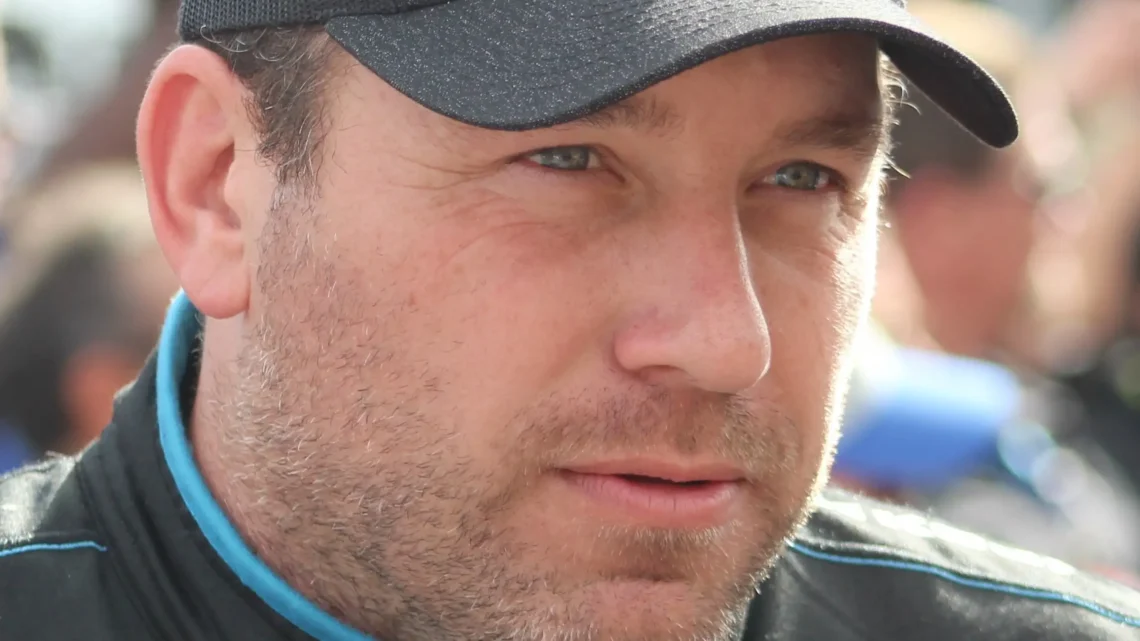 Ryan Newman Biography: Age, Wife, Divorce, Kids, Parents, Sister, Height, Net Worth, Career, Daytona 500, Stats