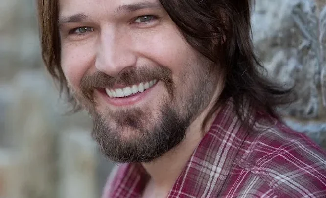 Scott Whyte Biography: Wife, Age, Height, Net Worth, Parents, Movies & TV Shows, Video Games, Awards