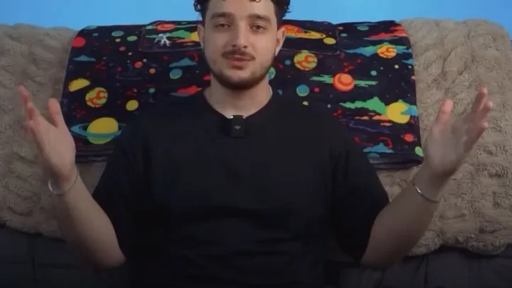 TbhHonest Biography: Real Name, Age, Net Worth, Religion, Parents, Face Reveal, YouTube, Minecraft