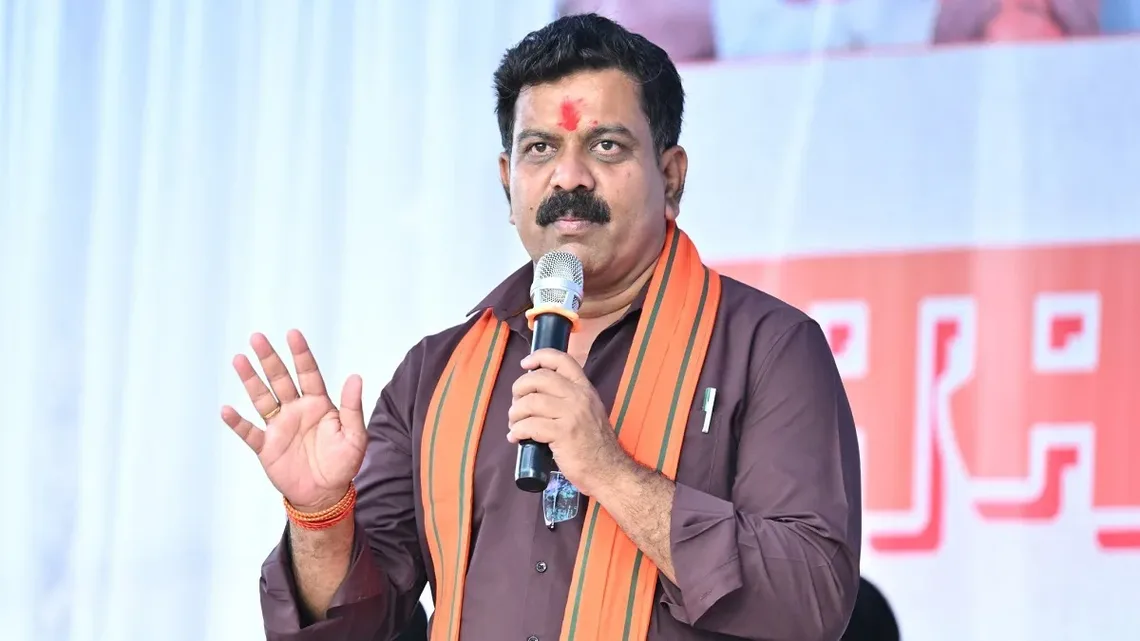Vijay Sharma Biography: Parents, Siblings, Height, Net Worth, Age, Wife, Children, Political Career