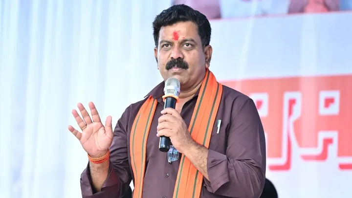 Vijay Sharma Biography: Parents, Siblings, Height, Net Worth, Age, Wife, Children, Political Career