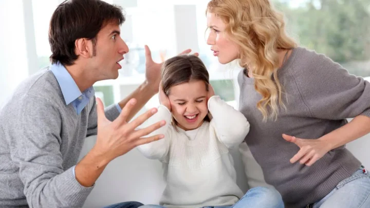 What Children Need From Parents During a Divorce That Therapists Recommend