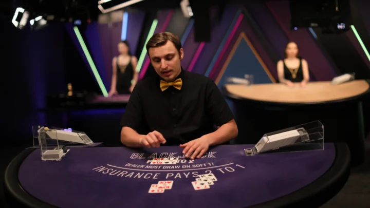 Why Augmented Reality Appears in Live Dealer Games