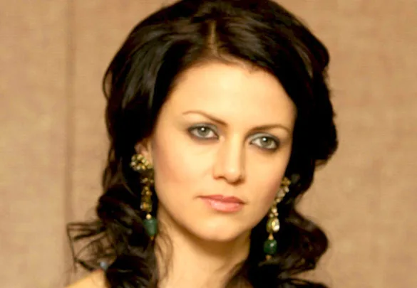 Yana Gupta Biography: Nationality, Net Worth, Parents, Husband, Age, Songs, Movies, Height, Siblings