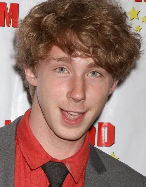 Joey Luthman Biography: Siblings, Age, Net Worth, Movies, YouTube, Height, Career, Awards
