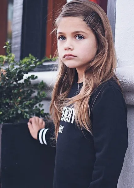 Willow Morgan Biography: Age, Height, Parents, Sisters, Net Worth, Boyfriend, Liv and Willow
