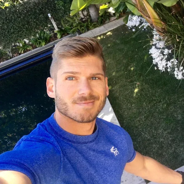 Brandon Robert Brown Biography: Net Worth, Age, Spouse, Children, Awards, Height, Family