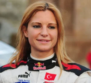Burcu Cetinkaya - Biography