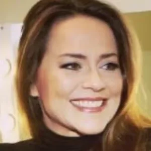 Viviane Carlstrom - Biography