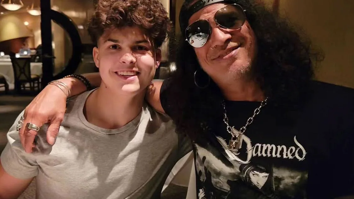 Slash’s son, Cash Anthony Hudson Bio: Age, Net Worth, Instagram, Girlfriend, Height, Wiki, Parents, Siblings