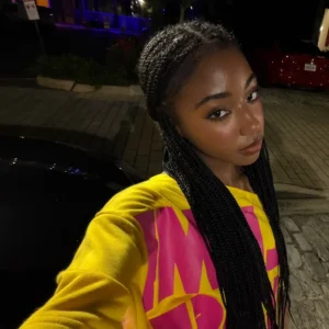 Arii Babyy - Biography