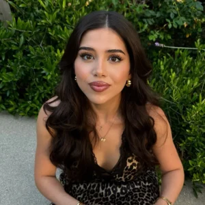 Amanda Díaz - Biography