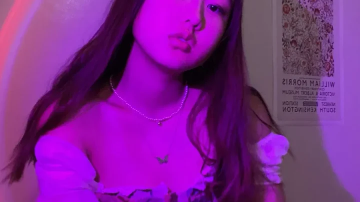 ASMR Beam Biography: Real Name, Age, Net Worth, Boyfriend, Parents, Brother, YouTube