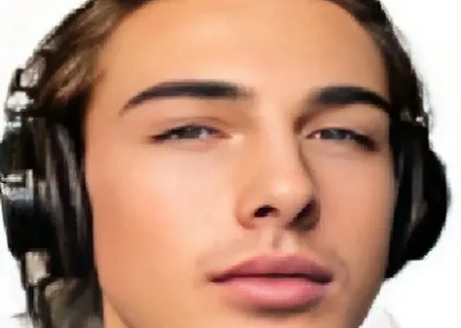3FS Biography: Real Name, Age, Net Worth, Parents, Girlfriend, YouTube, Five Nights at Freddy’s, Songs