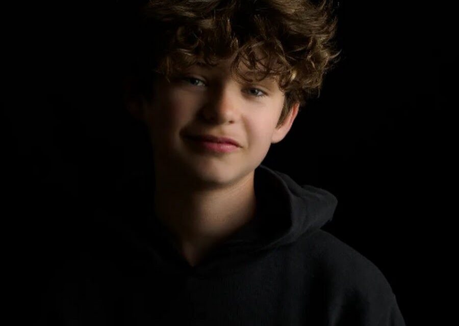 Lowiek Desmet Biography: Age, Height, Net Worth, Parents, Streetwear, Instagram, Girlfriend