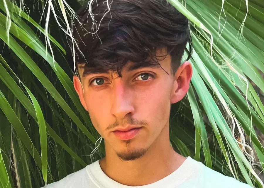 Simplistic (YouTuber) Biography: Age, Girlfriend, Height, Net Worth, Parents, YouTube, TikTok, FaZe Clan