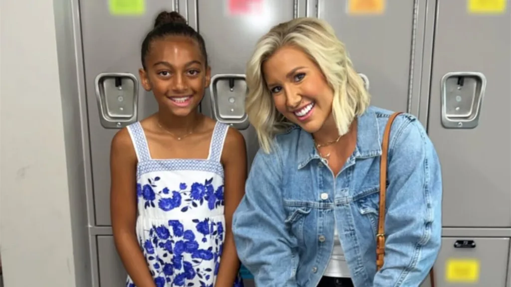 Chloe Chrisley - Biography