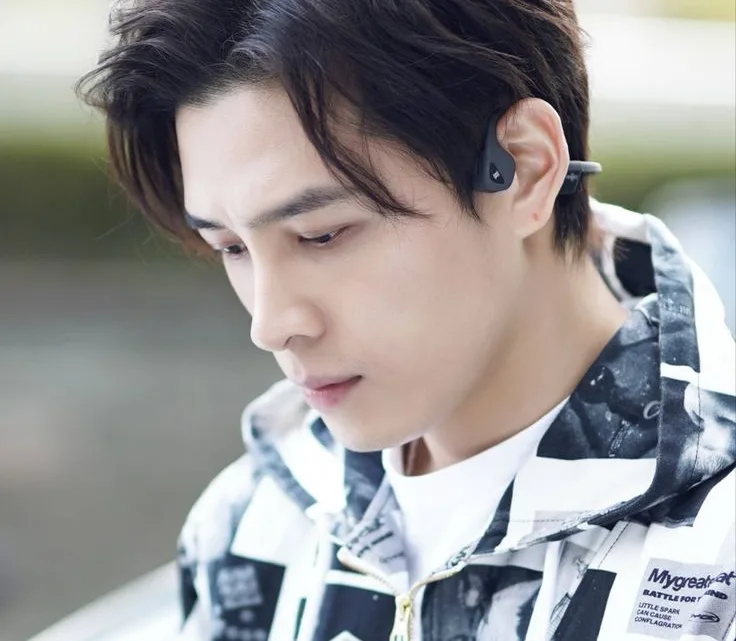 Hong Yao Biography: Parents, Height, Net Worth, Movies & TV Shows, Wiki, Age, Wife, Kids, Nationality