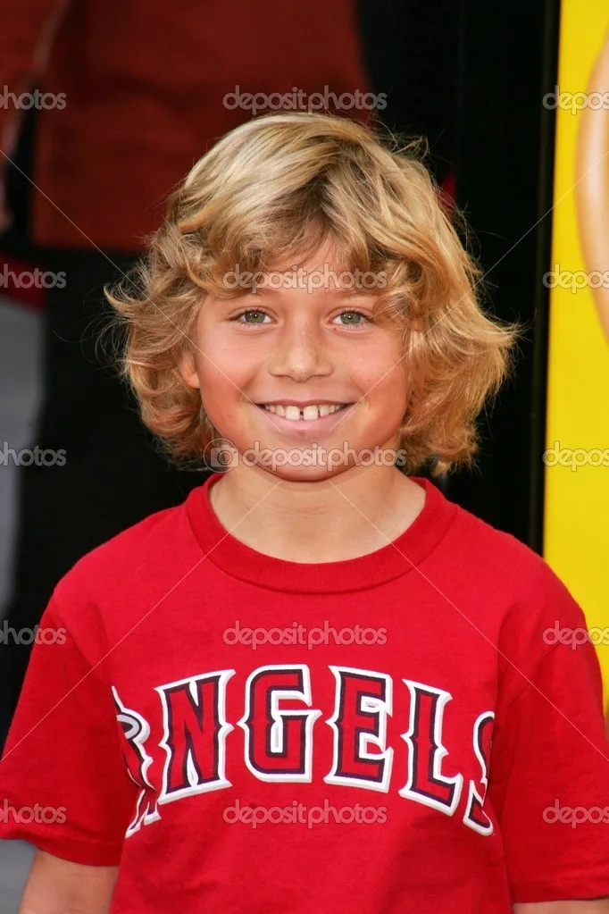 Shane Baumel - Biography