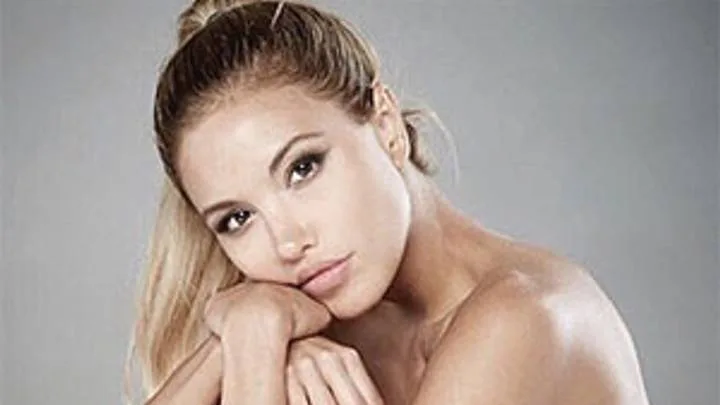 Elena Belle Biography: Age, Children, Net Worth, Height, Parents, Spouse, Family, Siblings