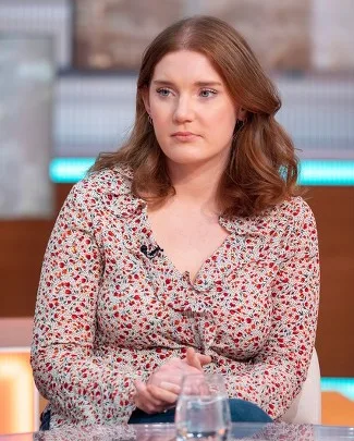 Ella Whelan Biography: Age, Husband, Parents, Children, Height, Net Worth, Books, Education, Journalism