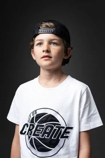 Bailey Lennon - Biography