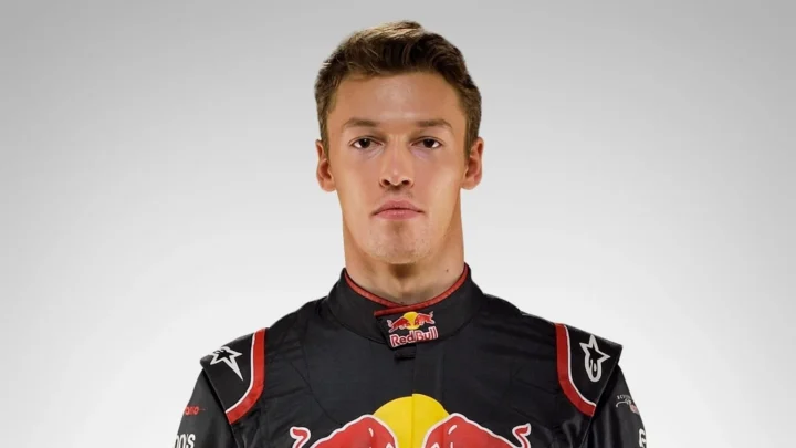 Daniil Kvyat Biography: Age, Daughter, Girlfriend, Parents, Net Worth, Height, Formula 1, Career, Super GT