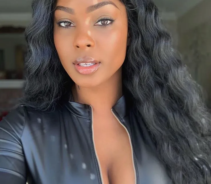 Lanisha Cole Biography: Age, Net Worth, Height, Instagram, Parents, Boyfriend, Children