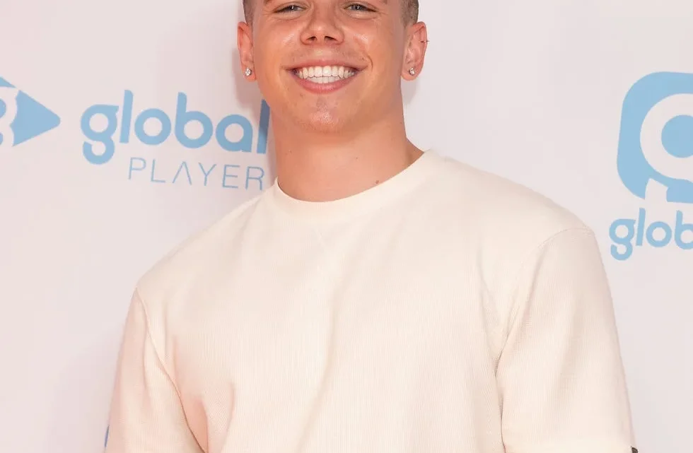 George Baggs Biography: Age, Height, Parents, Brother, Net Worth, Girlfriend, Gogglebox, Podcast