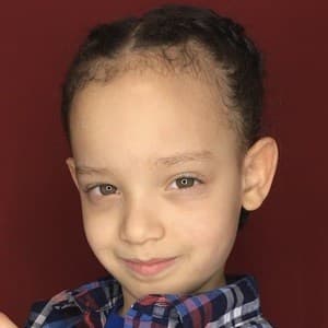Malachi H Biography: Age, Net Worth, Parents, Siblings, Girlfriend, TikTok, Shae Family, YouTube