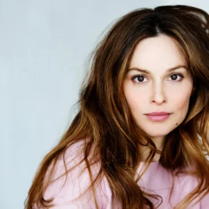 Mina Tander - Biography