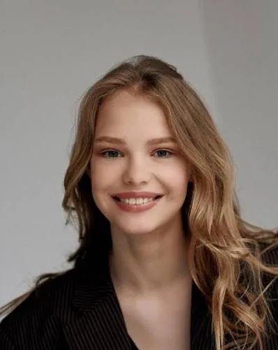 Sofia Razuvaeva - Biography