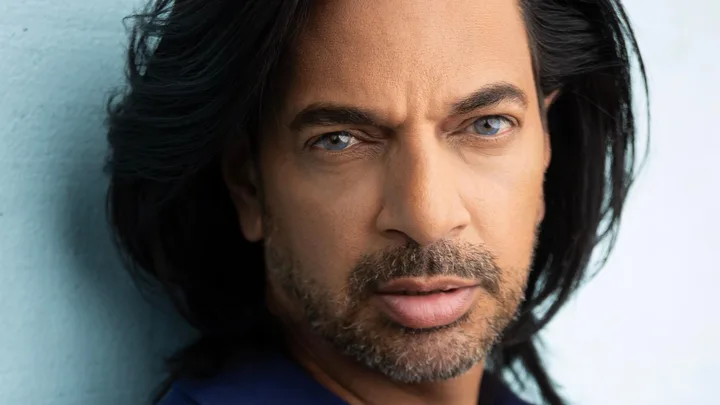 Christopher Logan Biography: Age, Girlfriend, Parents, Height, Net Worth, Movies & TV Shows, Awards