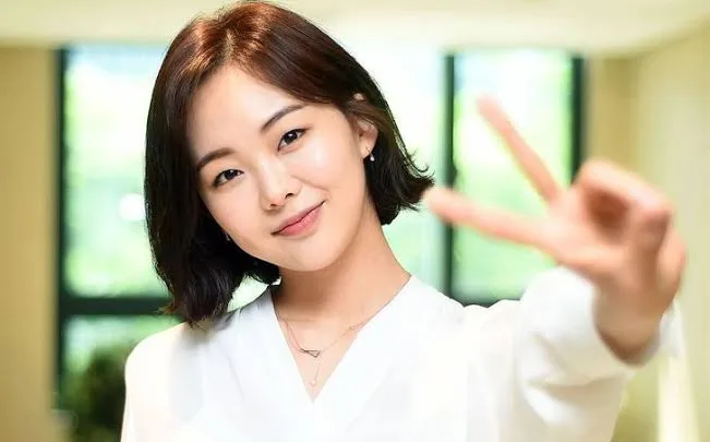 Keum Sae-rok Biography: Movies & TV Shows, Net Worth, Boyfriend, Age, Parents, Sister, Height, Awards, Ethnicity
