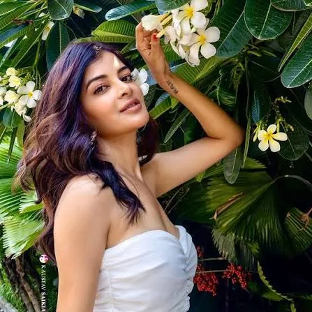 Madhumita Sarcar Biography: Husband, Parents, Siblings, Twitter, Height, Net Worth, Age, Movies & TV Shows, Religion
