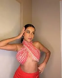 Sara Gurpal Biography: Songs, Movies Age, Husband, Parents, Siblings, Height, Net Worth, TV Shows, Instagram