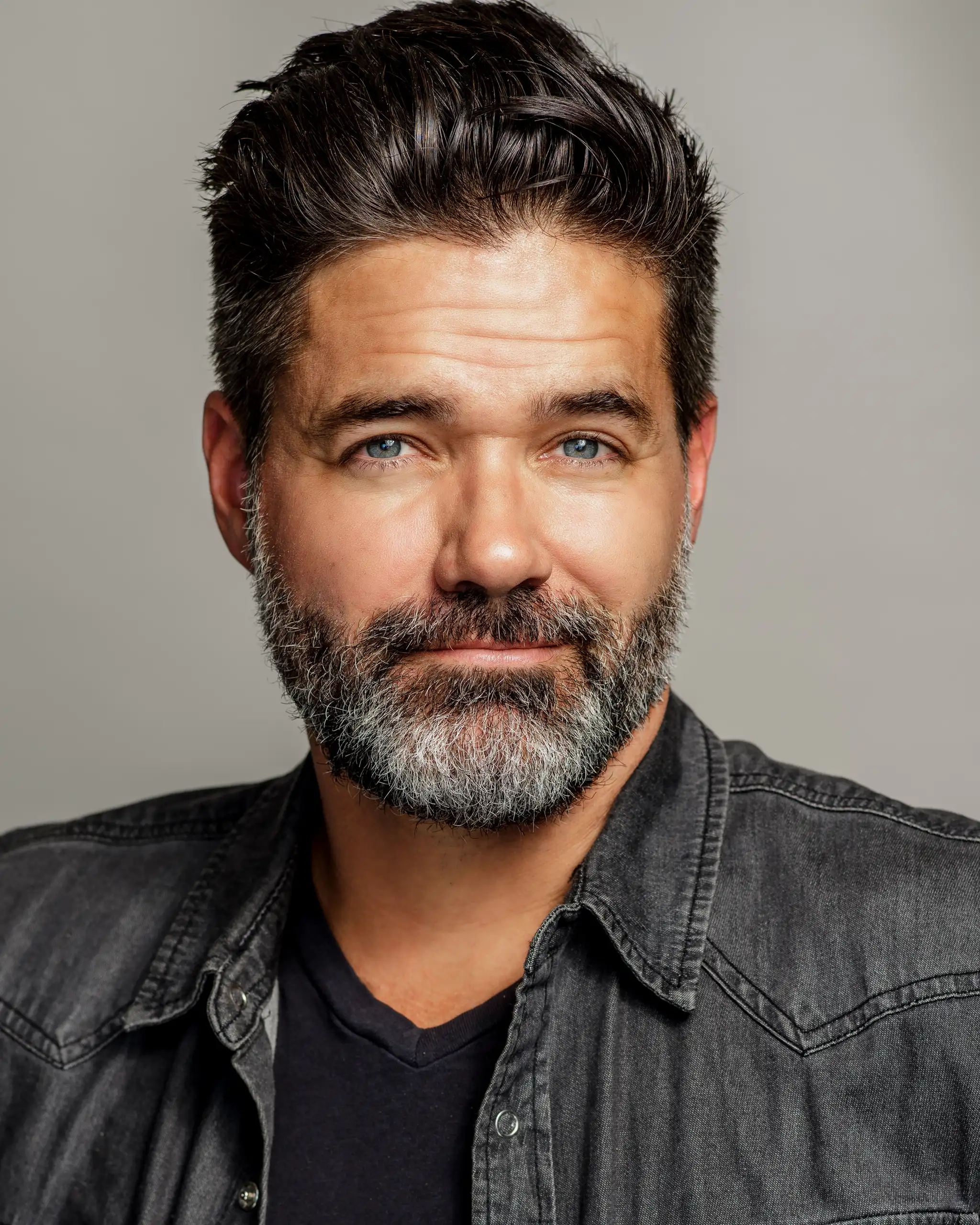 Jeremy Wells - Biography