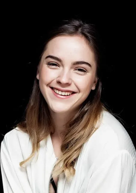 Elisa Drabben Biography: Age, Boyfriend, Parents, Height, Net Worth, TV Series, Movies, Education