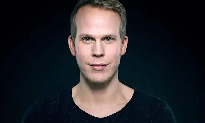 Rick Paul van Mulligen Biography: Height, Net Worth, Age, Awards, Partner, Ethnicity, Awards