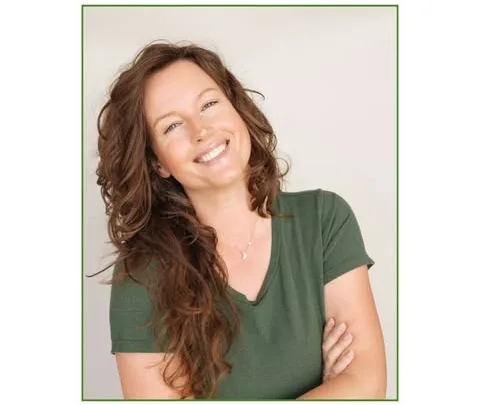Kortnie Coles Biography: Age, Movies, Net Worth, Instagram, Fashion, Nationality