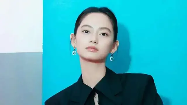 Yusi Chen Biography: Ethnicity, Instagram, Age, Films, Height, Net Worth, Boyfriend, Nationality